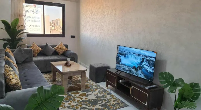 Meknes centre ville Appartement neuf moderne et bien équipé - Image 1