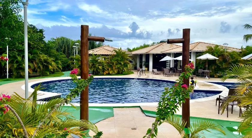 Vila dos Lírios Reserva Imbassaí apto aconchegante - Image 1