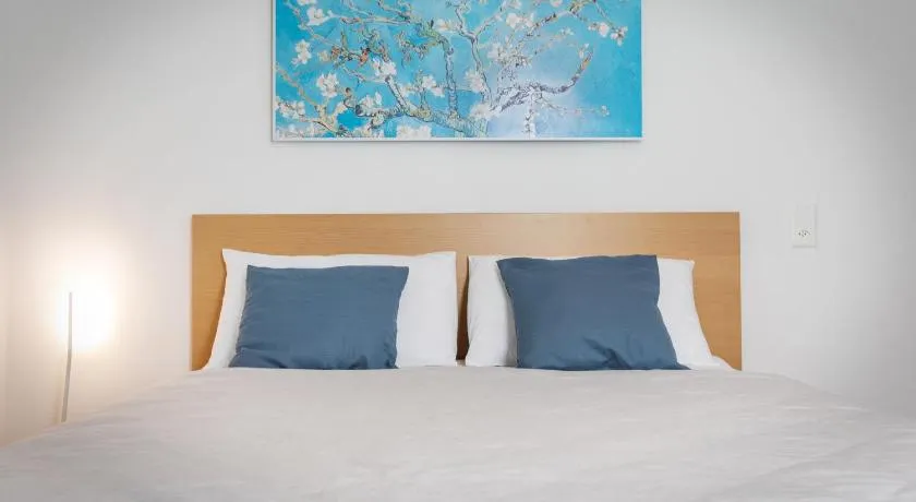 Easyflatvezia, Near Lugano, Free Secure Parking - Image 1