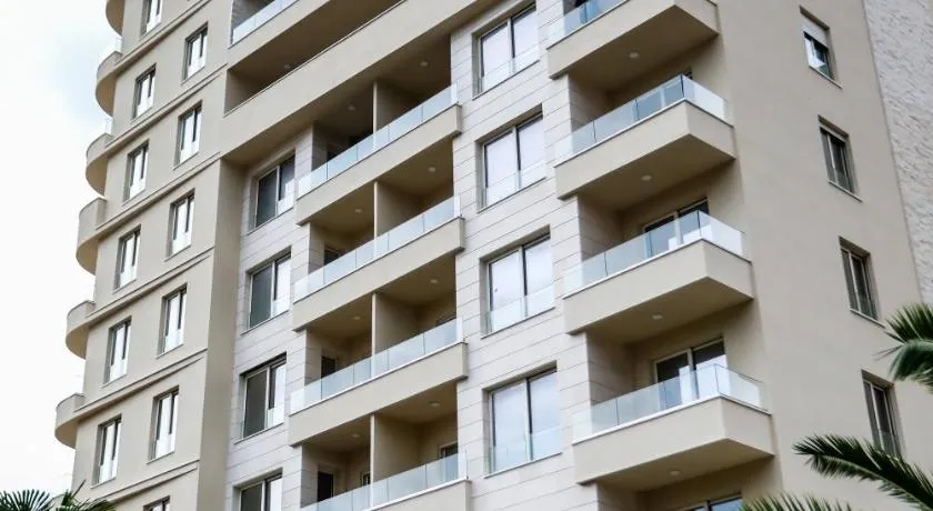Montesun Boka Apartments - Image 1