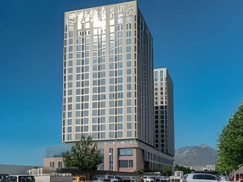 GreenTree Inn Taian High-speed Railway Station Lingshan Avenue Business Hotel - Image 1