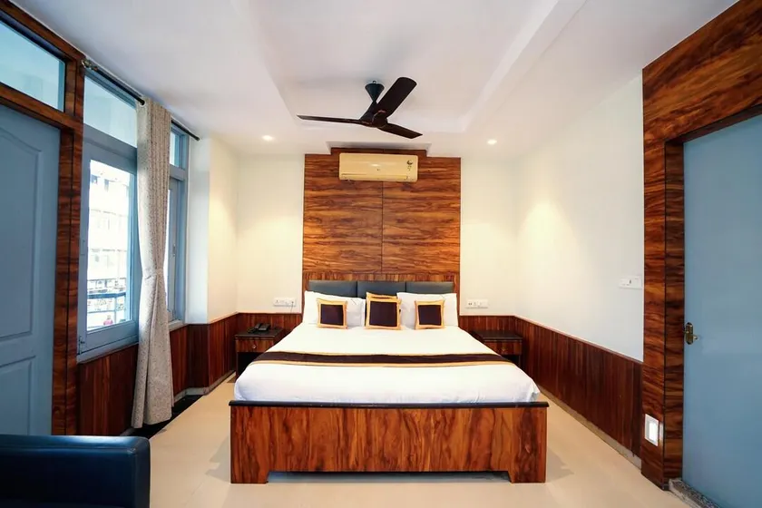 Hotel Aamar Digha - Image 1