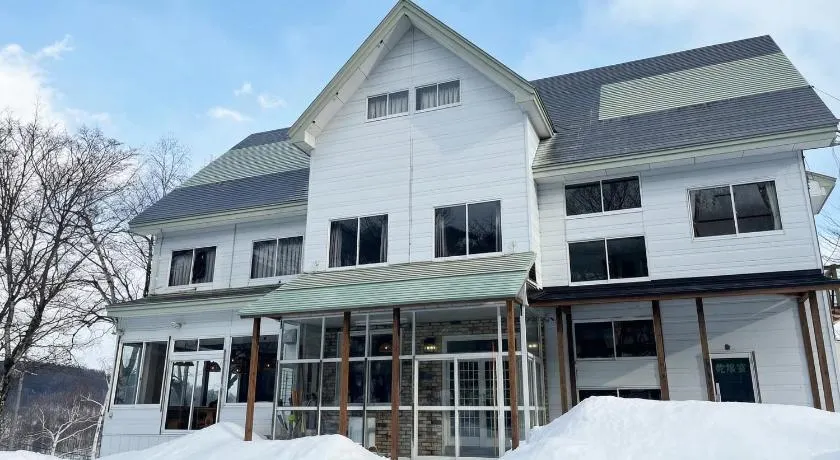 Kamoshika Lodge Hakuba - Image 1