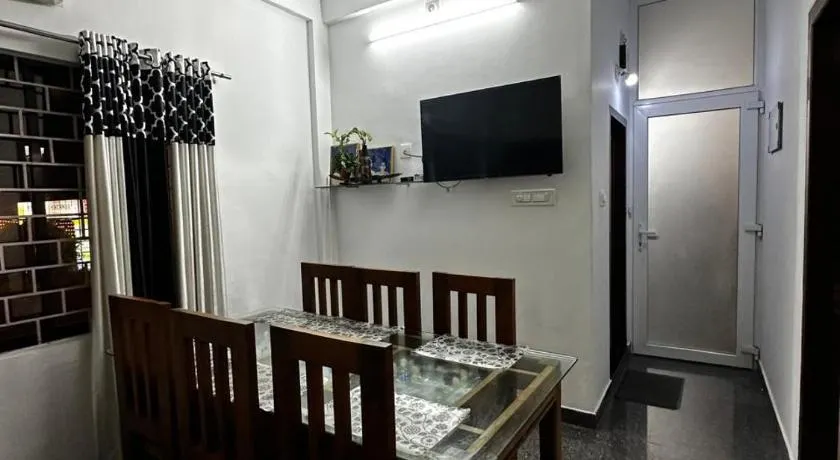 Real Casa - Image 1