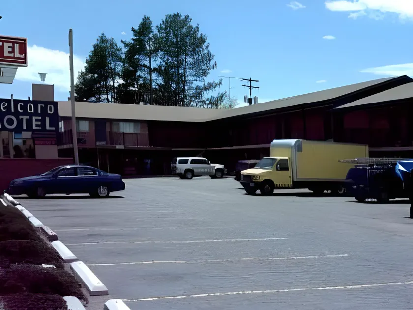 Belcaro Motel - Image 1