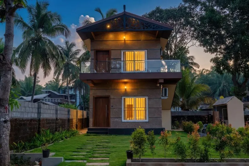 Saranvi Resorts 2BR Near Beach by Homeyhuts - Image 1