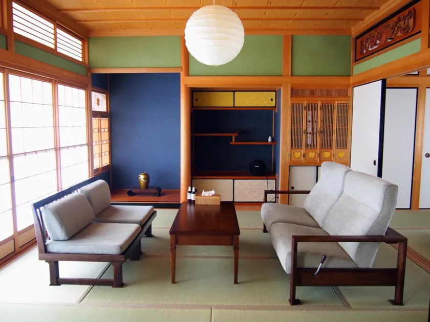 Island Inn Haru. - Image 1