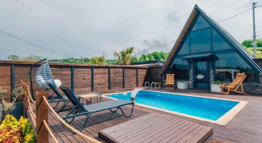 Club Armada Bungalow Hotel Sapanca - Image 1