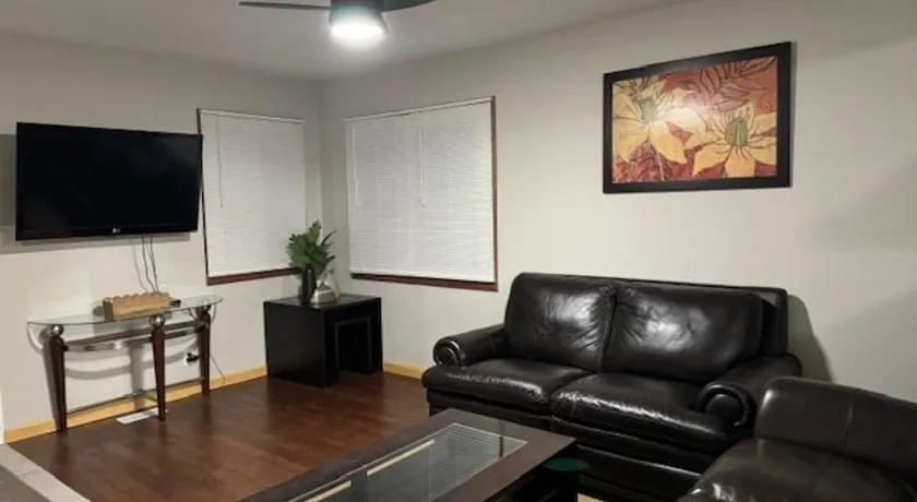 Sunnyside Rental - Image 1