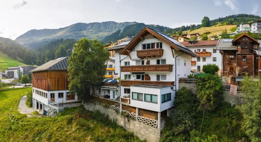 Apart Waldblick - Image 1
