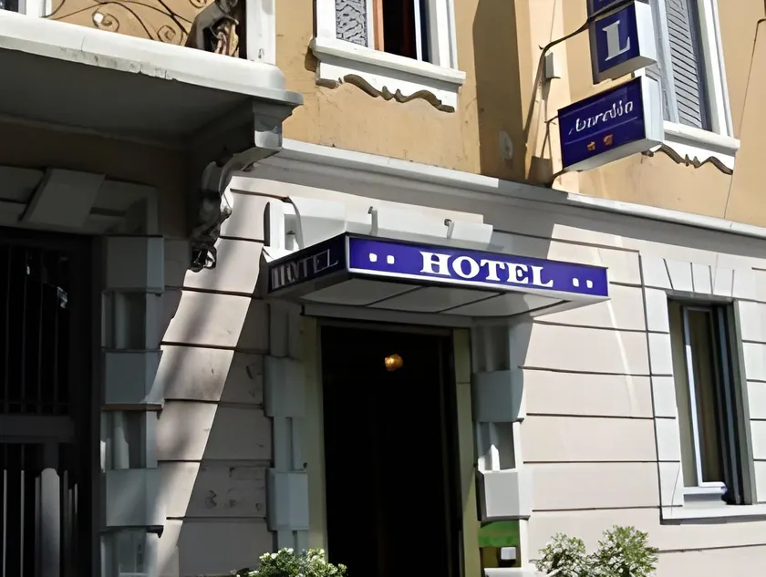 Hotel Aurelia Milano Centrale - Image 1