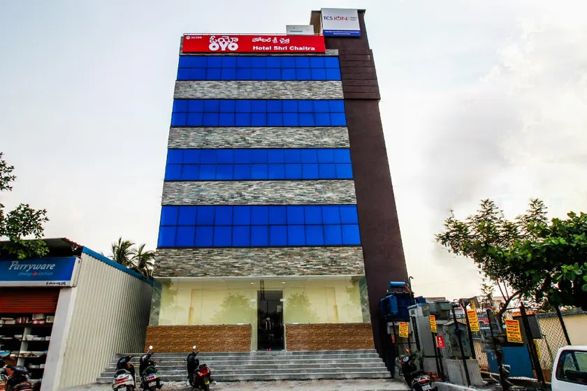 Hotel O Shri Chaitra - Image 1