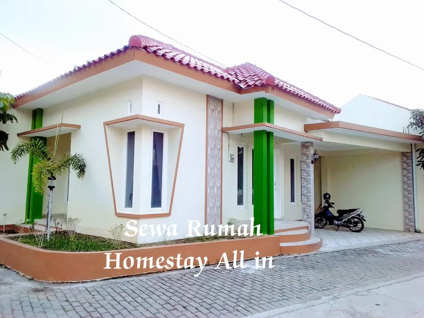 Seluruh Rumah Karyakita Homestay Magelang - Image 1