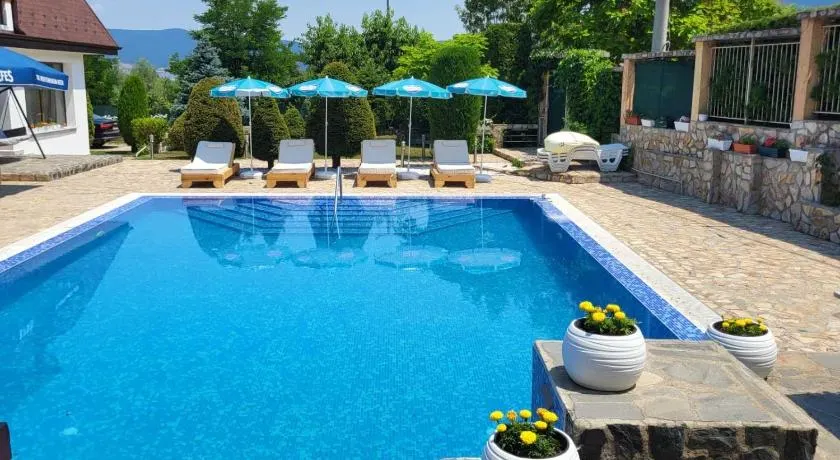 Holiday House Kubrat - Image 1