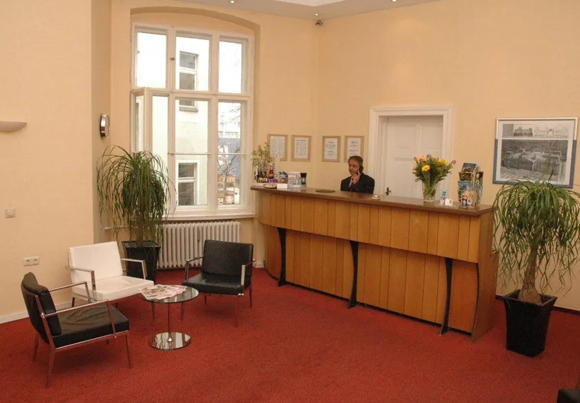 REWARI Hotel Berlin - Image 1