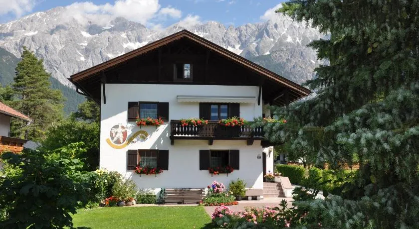 Gästehaus Mayer - Image 1