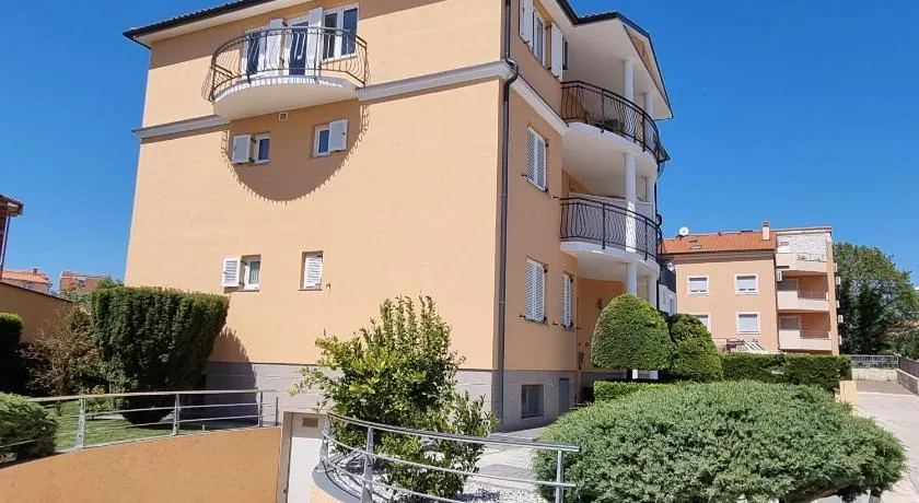 Apartments Medulin - Orijeta - Image 1