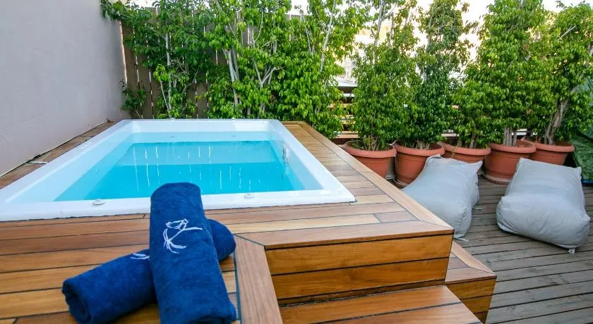 Beautiful Penthouse in Athens with outdoor jacuzzi - Image 1