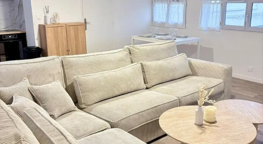 F2 apartment, quiet and serene place - Image 1