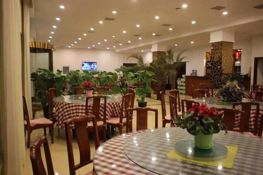 Yipinmiao Express Hotel (Dalian Medical University Tahewan Happy Coast) - Image 1