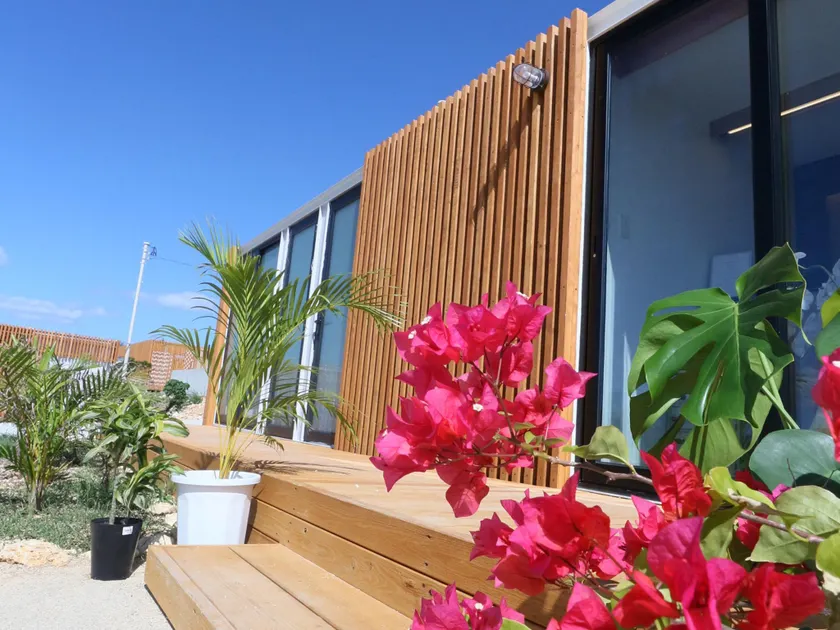 Miyakojima Hotel LaniKai Tandi ga Tandi - Image 1