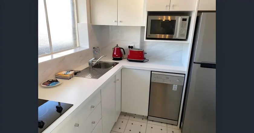 Apartment on Wyagdon Street - Neutral Bay - Image 1