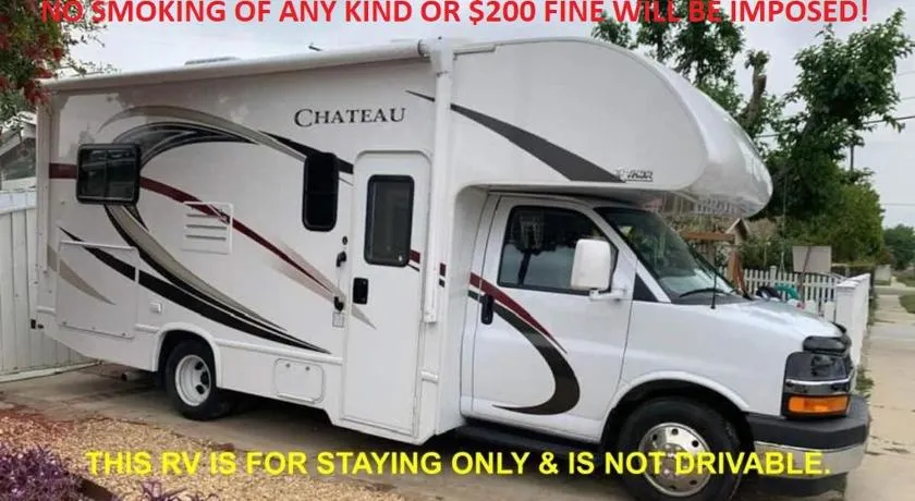 AJ-XL RV Rental - Image 1