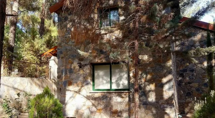 Platres Mountain Cottage - Image 1
