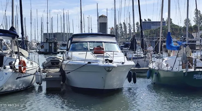 Marina Yatch Hostel - Image 1