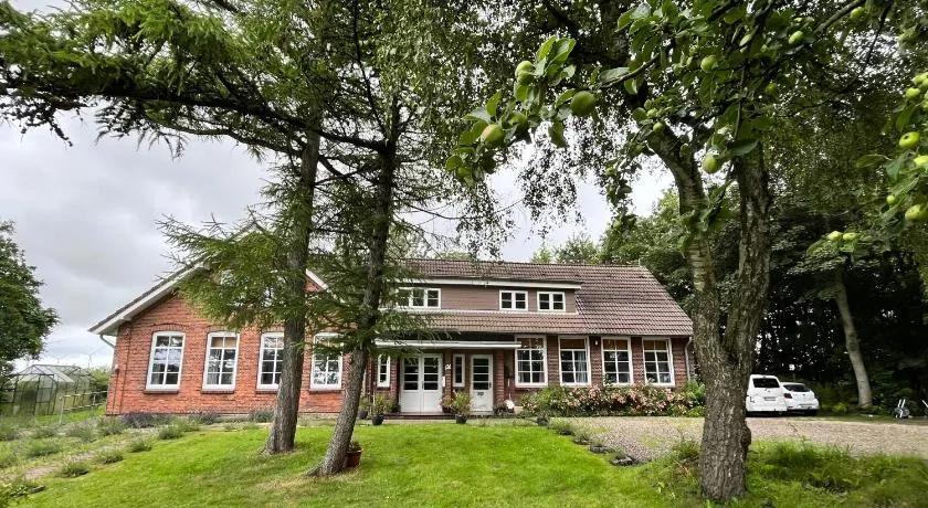 Ferienhaus Alte Schule Niebüll - Image 1