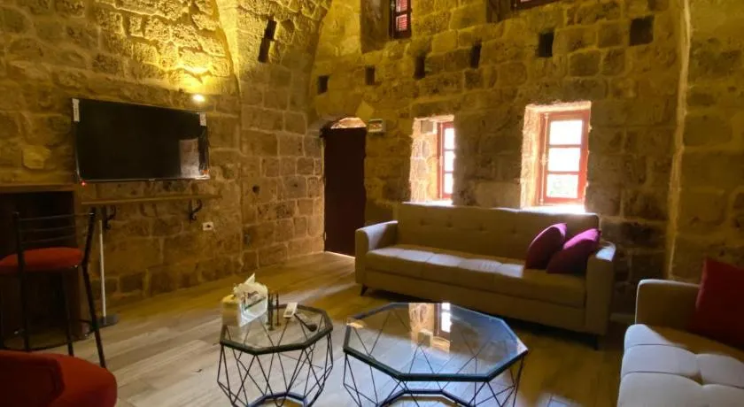Nina s House Charming Loft in 700-Year-Old Gem in heart of Byblos - Image 1