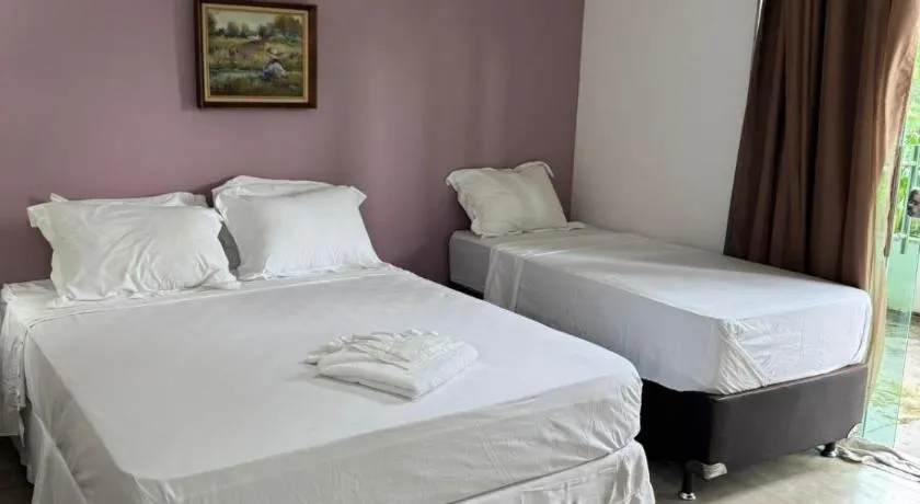 Pousada Villa Felicidade - Image 1
