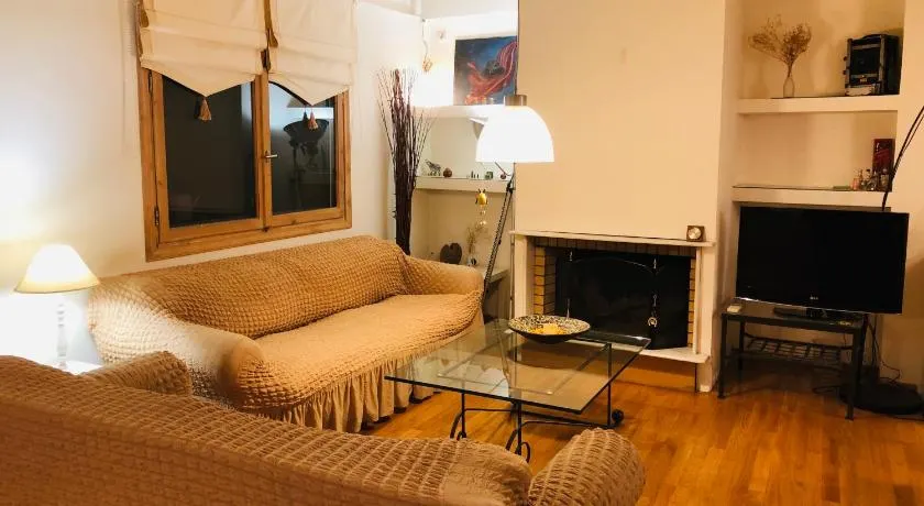 Kate's cosy house - Image 1