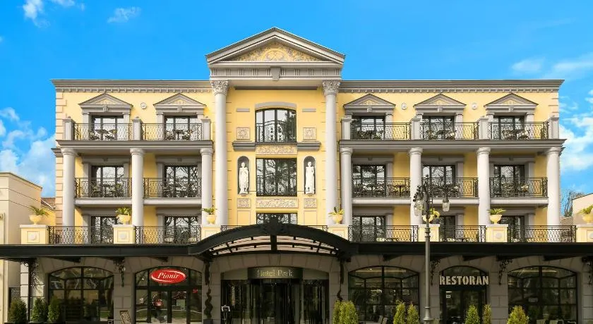 A Hoteli - Hotel Park - Image 1