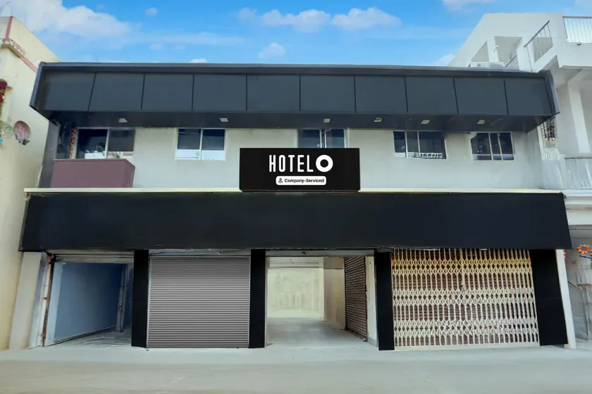 Super Hotel O Hanuman Nagar Kankarbagh Formerly Home Town - Image 1