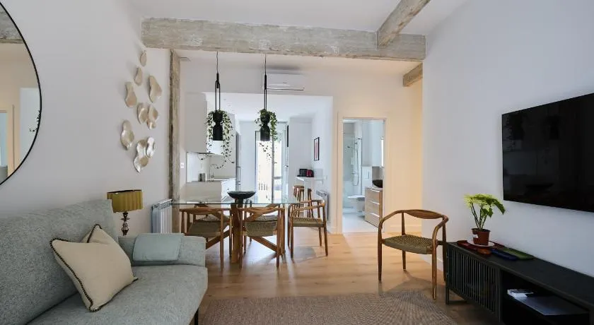Exclusivo Apartamento en el alma de Pamplona - Image 1