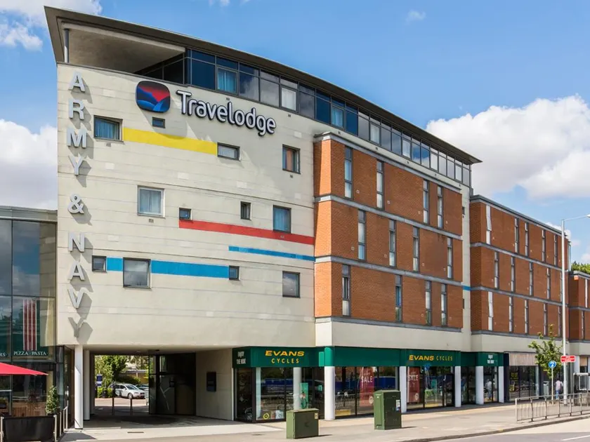 Travelodge Chelmsford - Image 1