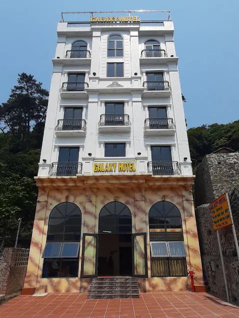 Galaxy Hotel - Image 1