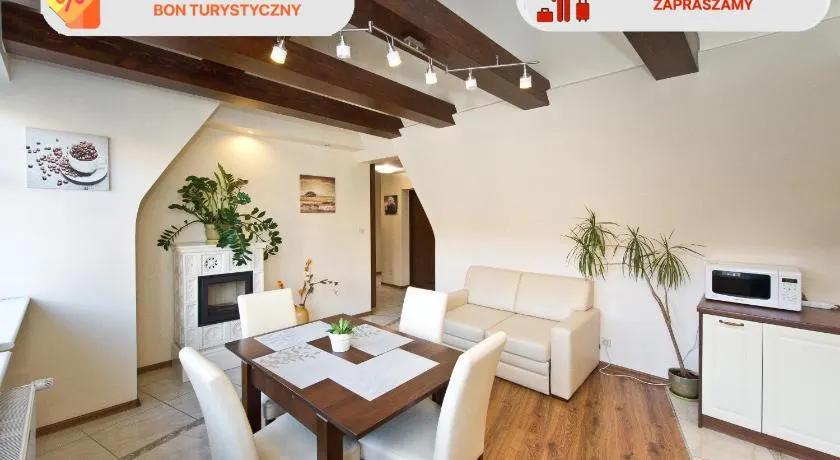 Gdańskie Apartamenty - Apartamenty na Sw Ducha - Gdańskie Poddasza z jacuzzi i De Luxe - Image 1