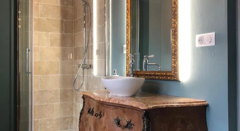 Les chambres Berguoises Chambre privée au Cœur de Bergues - Image 1