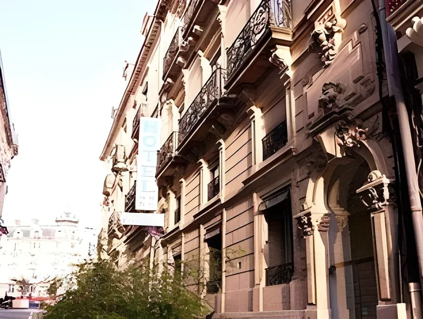 Hotel de La Comédie - Place De La Comédie Opéra - Image 1