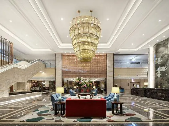 Jinan Luxury Blue Horizon Hotel - Image 1