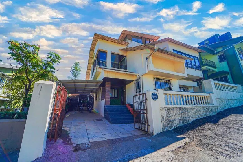 Woodside Villa - Image 1