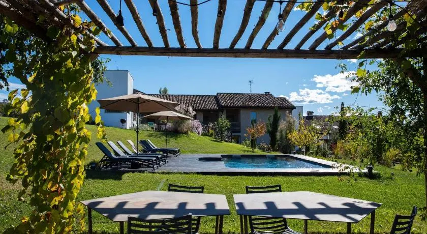 ROSTAGNI1834: VILLA WITH 2 APTS AND POOL IN THE BAROLO REGION - Image 1