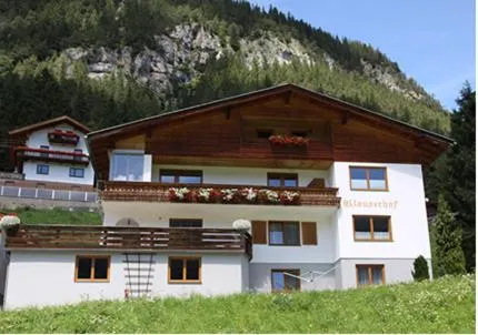 Klauserhof - Image 1