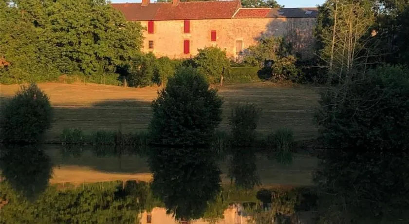 Le Vieux Château de Saint Martin-Lars - Image 1