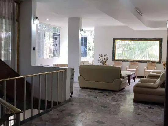 Caracas Vision Hall - Image 1