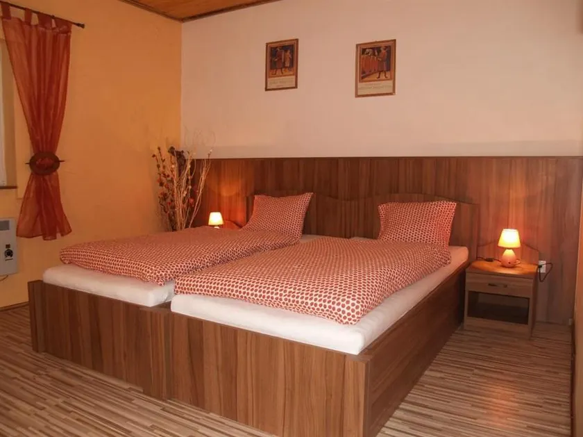 Pura Vida - Image 1