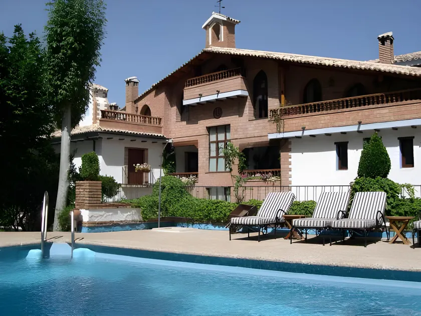 Hotel Rural Convento Santa Maria de la Sierra - Image 1