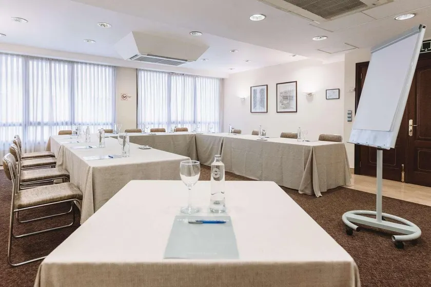 Hotel Abando - Image 1